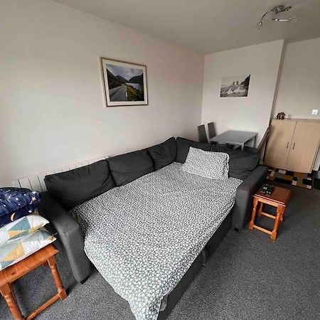 Lincoln View Sleeps 4 Balcony Self Check-In Apartment ภายนอก รูปภาพ